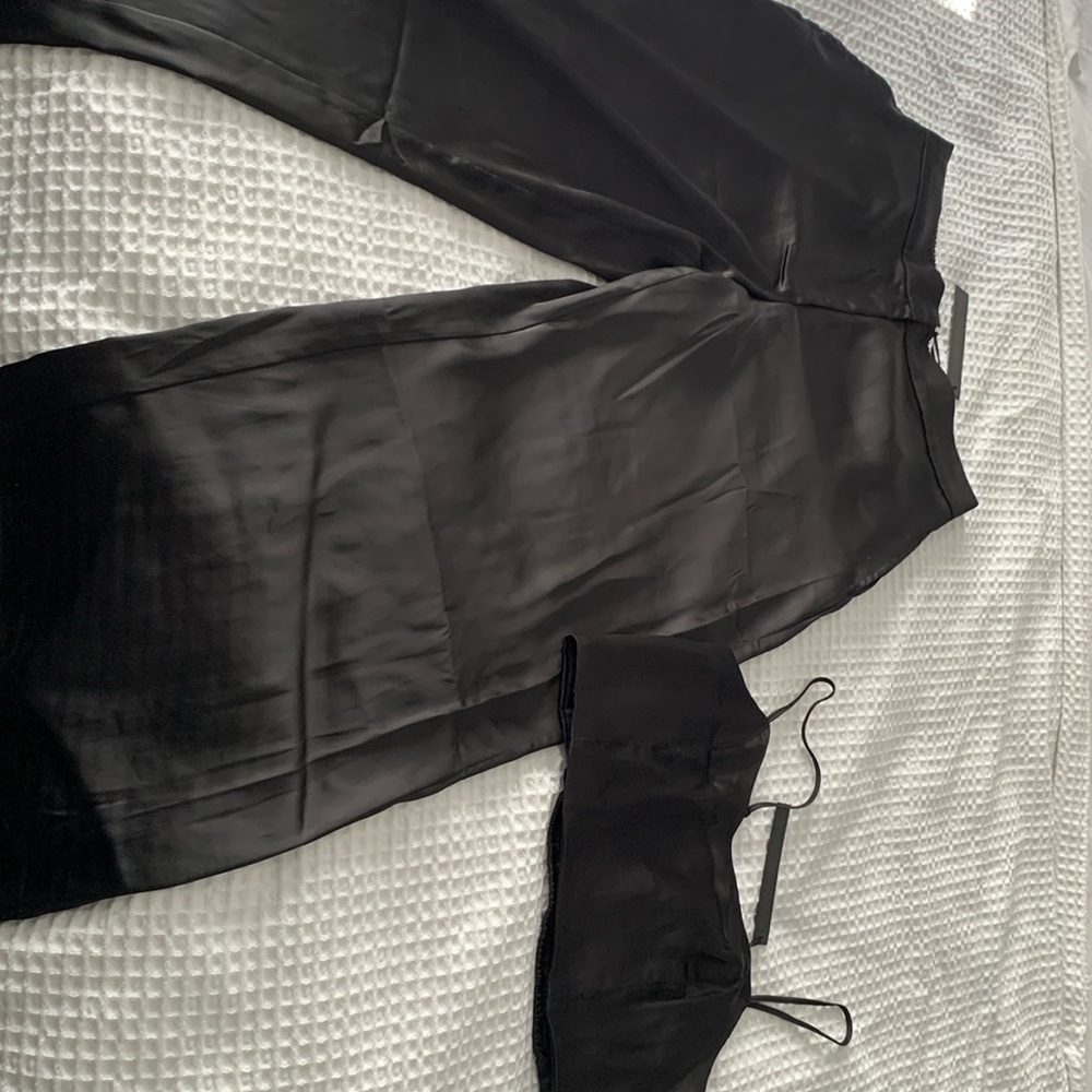 NWT House Of Harlow 2 piece set size L.